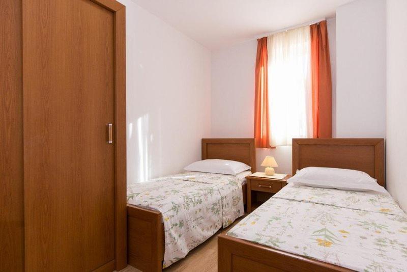 Marija F4 Apartment Krk Town Εξωτερικό φωτογραφία